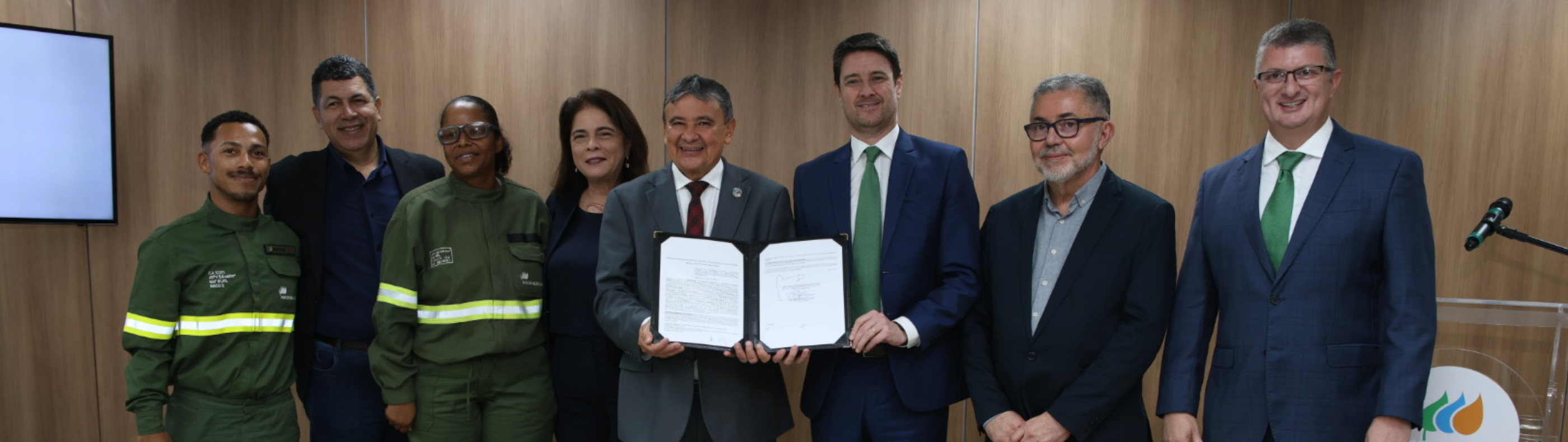 Neoenergia e Governo Federal assinam parceria para ofertar formação e vagas de trabalho a inscritos no CadÚnico